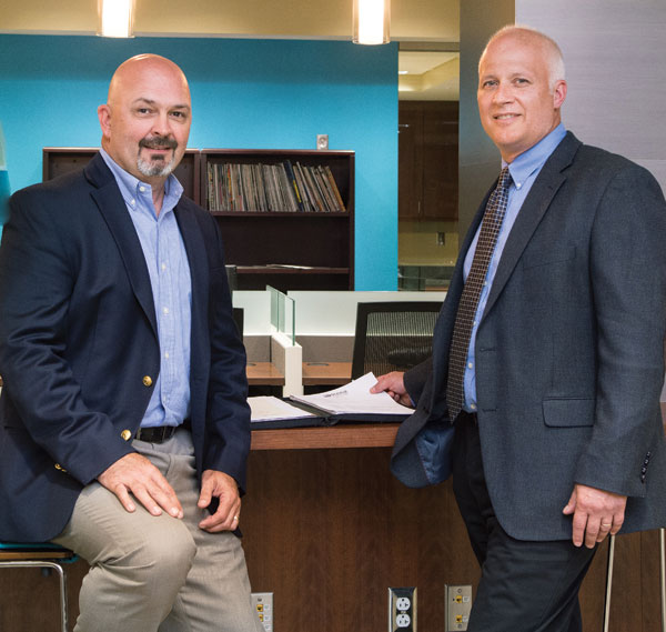 Edward Hinson at the Center for Entrepreneurship with Managing Director Erich Schlenker